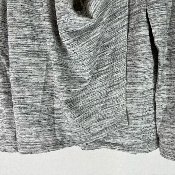 Jack BB Dakota Cardigan Women’s Heather Gray Wrap Sweater Asymmetrical L - Picture 4 of 10